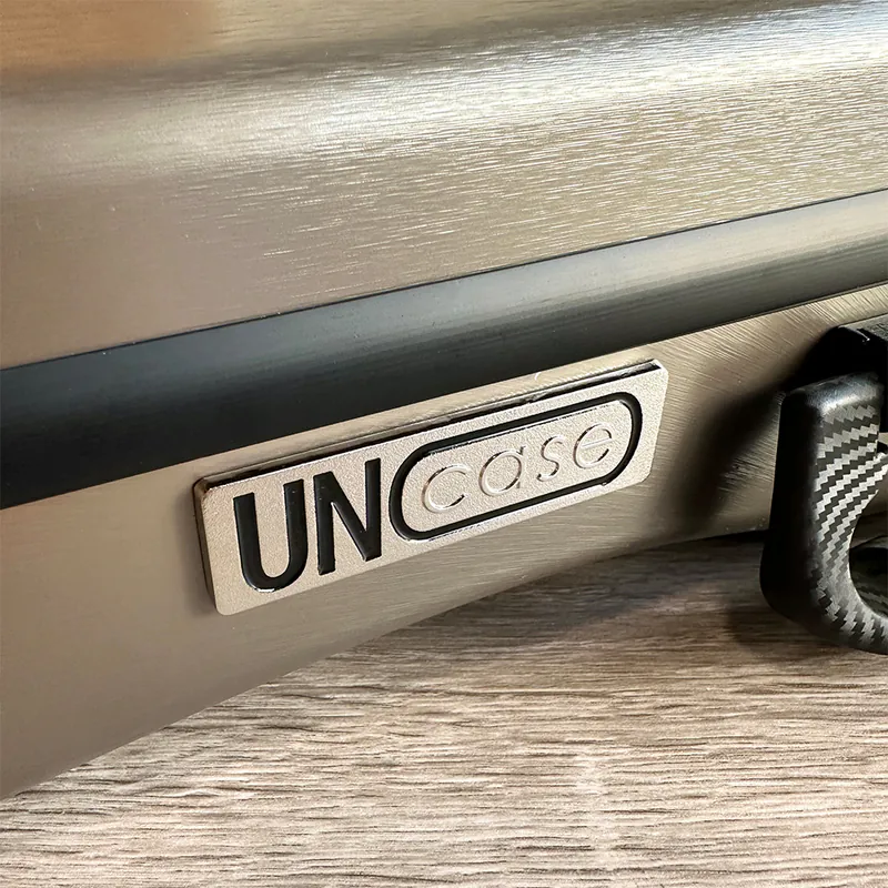 UNO Case 幻彩系列 小提琴三角盒 拉絲香檳金:圖片 3